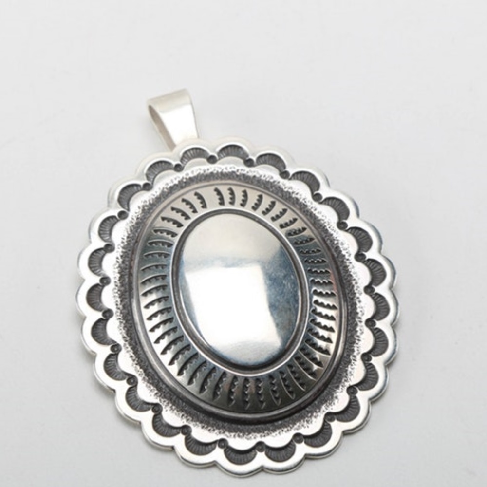 Navajo Artist Fidel Bahe Sterling Silver Concho - Picture 4 of 5